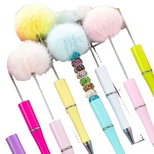 Stylo à bille créatif DIY avec perles, cadeau promotionnel personnalisé mignon, stylos en fourrure adorables en gros - Product Image 2