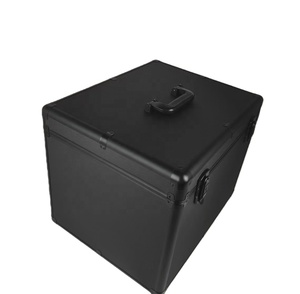 Boîte à bandes dessinées classées avec séparateur, noir (lot de 2), contient 30 bandes dessinées classées - Product Image 1