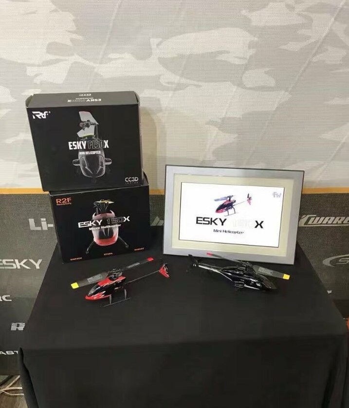 ESKYF150Xシミュレーションヘリコプター用小型フライングウルフ