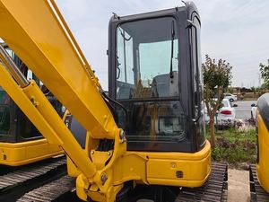 Mini-excavatrice sur chenilles KOMATSU PC50 d'occasion, 5 tonnes, avec godet, certifiée CE, moteur, pompe et roulement japonais, disponible à la vente - Product Image 5