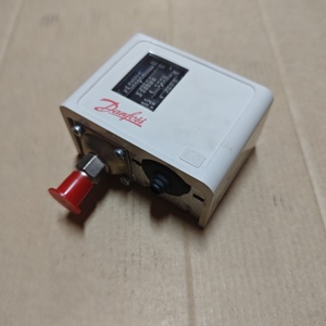 Anneau de piston <span class=keywords><strong>pour</strong></span> interrupteur de pression Dassaw <span class=keywords><strong>pour</strong></span> <span class=keywords><strong>compresseur</strong></span> d'<span class=keywords><strong>air</strong></span> à piston 30bar/40bar, commande marche/arrêt - Product Image 2