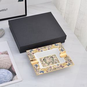 Cenicero Cuadrado Nórdico de Lujo, Decoración de Cerámica para el Hogar, Resistente al Calor, Bandeja para Cigarros de Estilo Real para Restaurante y Hotel - Product Image 3