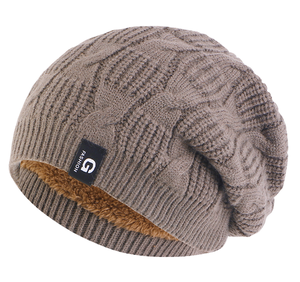 Bonnets tricotés d'hiver unisexes doublure en peluche vente en gros de casquettes acryliques à la mode style d'image d'impression numérique garder au chaud pour l'extérieur - Product Image 1