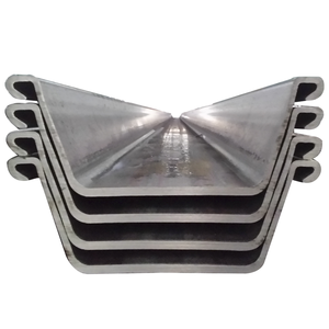 Palplanches en acier de type Z robustes, en forme de U, épaisses, à emboîtement, pour quai de sec et mur de soutènement permanent - Product Image 1