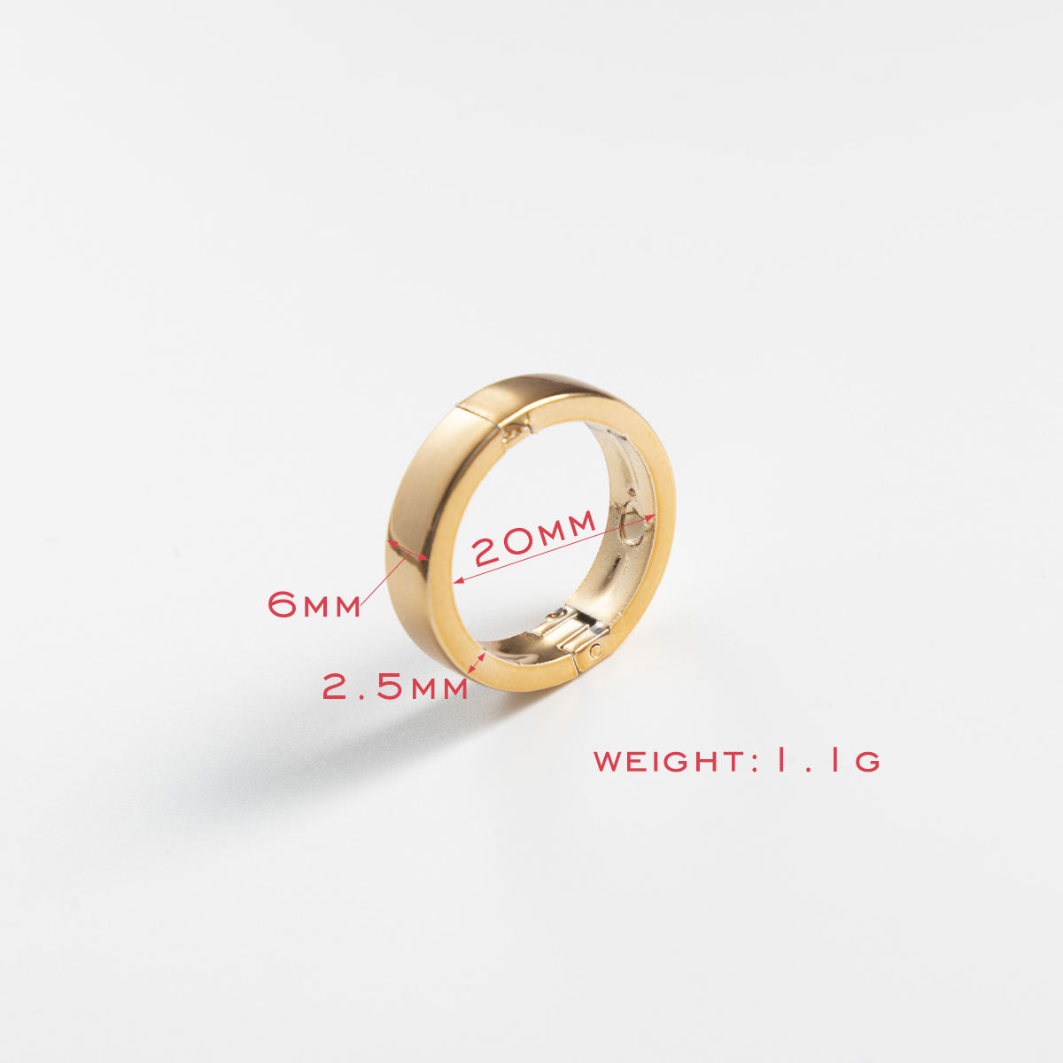 20 mm de ancho, 6 de oro.