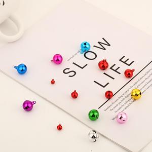 促销产品创意精美彩色衣领铜铃装饰 - Product Image 2