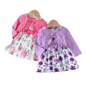 Setelan Gaun Bayi Perempuan Musim Semi dan Gugur Baru Warna Solid Lengan Panjang + Motif Bunga 2 Potong - Product Image 1