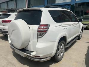 <span class=keywords><strong>Toyota</strong></span> <span class=keywords><strong>RAV4</strong></span> 2012 Limited 2.4L Automática 4WD Usada Premium - SUV de Exportación de Lujo con Comodidad y Capacidad Todoterreno - Product Image 5