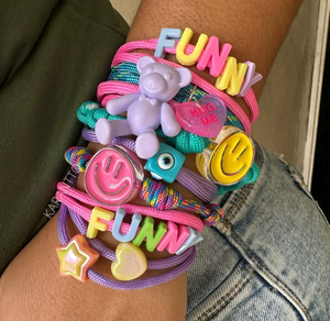 Oferta Especial: Set <span class=keywords><strong>de</strong></span> Pulseras <span class=keywords><strong>de</strong></span> Cuentas con Corazones <span class=keywords><strong>y</strong></span> Caras Felices - Joyería Tejida Colorida, Pulseras <span class=keywords><strong>de</strong></span> la <span class=keywords><strong>Amistad</strong></span> Kawaii para Niñas - Product Image 4