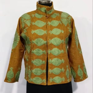 Veste longue Suzani brodée à la main pour femme, style bohème, gypsy, festival, cadeau spécial - Product Image 1