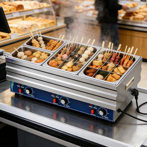 Assortiment <span class=keywords><strong>de</strong></span> brochettes <span class=keywords><strong>de</strong></span> style japonais, y compris des galettes <span class=keywords><strong>de</strong></span> <span class=keywords><strong>poisson</strong></span> <span class=keywords><strong>et</strong></span> des <span class=keywords><strong>légumes</strong></span> dans un bouillon <span class=keywords><strong>de</strong></span> style japonais (Oden). - Product Image 3