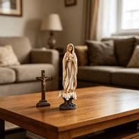 Figurine religieuse en résine Vierge Marie avec colombes blanches et base en racine d'arbre pour décoration de bureau et table