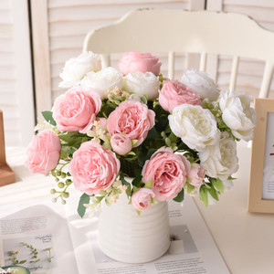 Bouquet de roses artificielles 5 têtes en soie pour décoration de mariage et de maison - Product Image 4