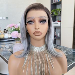 Peluca Sintética con Frente de Encaje 13x4, Color Gris Plateado Degradado, con Gorra de Encaje Transparente Ajustable - Product Image 6