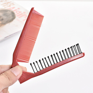 Peigne de voyage compact pliable à double tête, grand peigne à cheveux en plastique pour le voyage avec fonction clip - Product Image 4