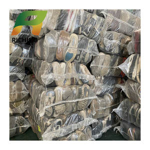 <span class=keywords><strong>Chaussures</strong></span> de football d'occasion pour enfants, lots mixtes, <span class=keywords><strong>chaussures</strong></span> de football d'occasion pour hommes, <span class=keywords><strong>chaussures</strong></span> de friperie premier choix, vente en gros, scarpe usate - Product Image 6