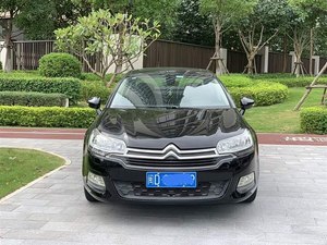 Citroën <span class=keywords><strong>C5</strong></span> d'occasion 2016 1.6T Design Français Original 123kW Puissance Transmission Automatique Idéal pour les Trajets Urbains et les Voyages en Famille Économique - Product Image 2
