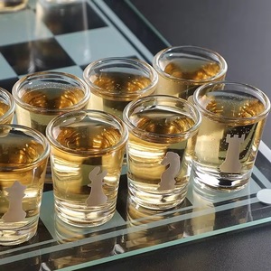 Bicchiere di vino di <span class=keywords><strong>vetro</strong></span> Set per scacchi gioco di scacchi da tavolo di cristallo bicchiere di vino Set Bar bere gioco Set di scacchi e dama - Product Image 4