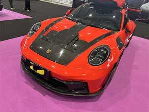 新しい炭素繊維ボディキットポルシェ911 992 GT3RSアップグレードフロントバンパーサイドスカートフェンダーフードトウフックカットアウト付き - Product Image 4