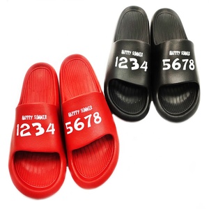 Toptan yeni tasarım özel Slide sandalet yaz erkek terliği rahat düz plaj <span class=keywords><strong>Flip</strong></span> Flop - Product Image 2