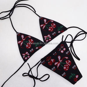 B217 チェリーセクシービキニセット クリスマス バレンタインデーギフト 誘惑 ラグジュアリー ブリンブリン ラインストーン クリスタル ダイヤモンド 水着 - Product Image 6