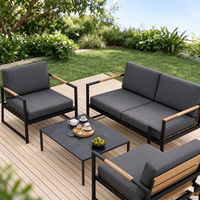Coussin en éponge tuftée en polycoton personnalisable avec soutien ergonomique anti-pression pour chaise ou banc d'intérieur ou d'extérieur