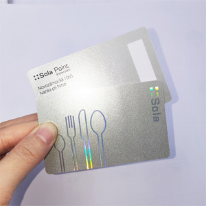 Tarjeta <span class=keywords><strong>de</strong></span> Membresía VIP <span class=keywords><strong>de</strong></span> Plástico Dorado con Código <span class=keywords><strong>de</strong></span> Barras, Impresión Personalizada, Tarjeta <span class=keywords><strong>de</strong></span> <span class=keywords><strong>Descuento</strong></span> con Código Especial - Product Image 2