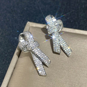 Orecchini Pendenti a Fiocco per Donne, Scintillanti Orecchini a Forma di Papillon, Gioielli di Moda per Uso Quotidiano e Feste - Product Image 2