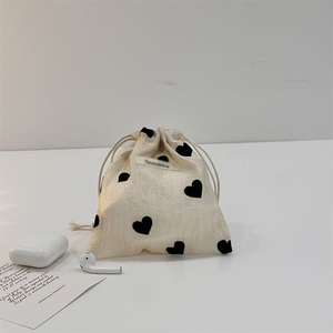 Heart-shaped Pattern <b>Dust</b>-proof Storage <b>Bag</b> - Product Image 3