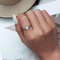Bague fleur en opale minimaliste avec pierres précieuses Bague en argent sterling 925 pour femme