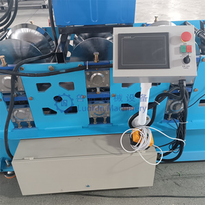 Machine de formage à froid pour capuchons de toit métalliques, modèle 312, pour la fabrication de capuchons de toit - Product Image 5