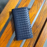 Dompet Kulit Asli Retro Kustom untuk Pria Wanita Kapasitas Besar Banyak Slot Kartu Pola Anyaman Tangan Dompet Panjang Klasik Bisnis