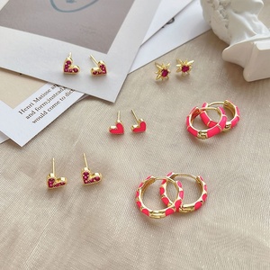 Pendientes esmaltados de circonia para mujer, aretes de corazón de amor, clip, 2022 - Product Image 2