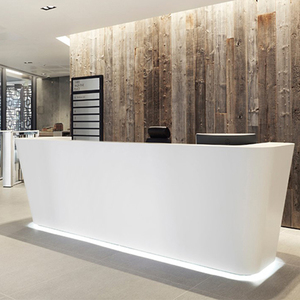Mostrador de Recepción Personalizado, Mostrador de Oficina de Superficie Sólida de Corian Blanco y Duradero, Mostrador de Consultorio Dental - Product Image 1