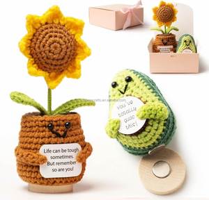 Muñeco de Girasol Positivo Personalizado Tejido a Crochet con Tarjeta, Regalo de Agradecimiento para Mamá, Amiga o Enamorada - Product Image 2