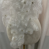 Luxe Rouge Robe De Mariée Perlée Dentelle Sequin Perle Corset Strass Cristal Paillettes Tissu Floral Applique Bonne Coudre Pétale