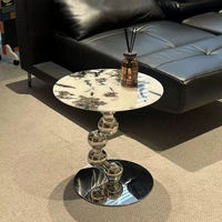 Table basse multifonctionnelle en marbre de luxe léger italien, design minimaliste pour salon, petit appartement, ou comme table d'appoint de canapé d'angle