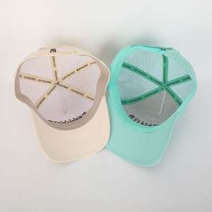 Vente en gros Logo de broderie personnalisé 5 panneaux Chapeau de sport imperméable à l'eau découpé au laser Casquette de baseball de haute qualité en polyester beige Gorras - Product Image 6