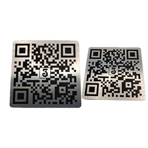Tùy chỉnh dính kim loại mã QR <span class=keywords><strong>tag</strong></span> không thấm nước với in lụa màn hình cho Quản Lý Tài Sản-Tính năng logo số Serial - Product Image 2