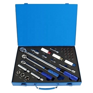 Juego de Llaves Dinamométricas de 32 Piezas para Reparación de Automóviles, Ajustables de Alta Precisión, 1/4 " 5-24N.m, 3/8 " 10-60N.m y 1/2 " 40-220N.m - Product Image 1
