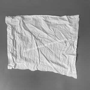 Paños de Limpieza Industriales de Algodón 100% Reciclado, Cortados en Tiras Blancas - Product Image 1