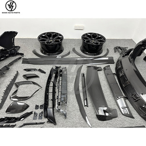 Kit carrosserie Performante Style en fibre de carbone sèche + matériau PP, finition brillante, tissage sergé, emballé sous vide, comprenant capot, pare-chocs et jantes - Product Image 6
