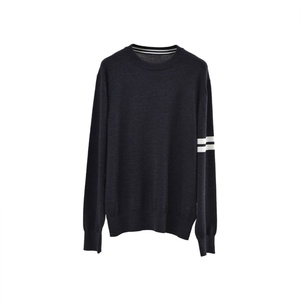 เสื้อสเวตเตอร์ไหมพรมผู้ชาย ปิร่ง 12 เข็ม 2/30 37.5 องศา ควบคุมอุณหภูมิคงที่ สำหรับฤดูหนาว สไตล์ลำลองทางธุรกิจ ตัดเย็บแบบคอนทราสต์ - Product Image 5