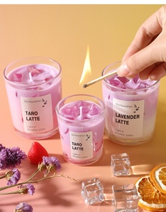 Bougie parfumée artisanale moderne en cire de soja, senteur café glacé caramel latte, pour une ambiance romantique dans la chambre - Cadeau Sweet Moment - Product Image 1