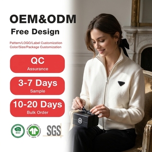 <span class=keywords><strong>Laine</strong></span> pure certifiée GOTS & OEKO-TEX | Cardigan <span class=keywords><strong>femme</strong></span> sur mesure - Col montant, double fermeture pour l'hiver - Product Image 1