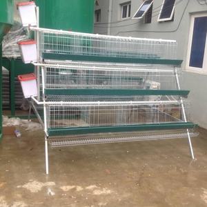 Vente en gros d'usine Cage à poules de type A et de type H 3 niveaux 4 portes Fil de fer galvanisé Neuf 90-200 poules Garantie 1 an - Product Image 5