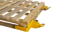 Cage de levage robuste en acier pour IBC avec accessoires de levage pour chariots élévateurs et grues, idéale pour les usines de fabrication