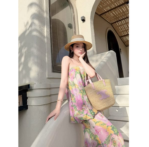 เดรสยาวทรงหลวมสไตล์โบฮีเมียนลายดอกไม้สำหรับผู้หญิง สายเดี่ยว ใส่สบาย เหมาะสำหรับไปเที่ยวทะเล รีสอร์ท  ไซส์ใหญ่ ขายส่ง รับสั่งทำ - Product Image 1