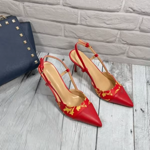 Zapatos de Tacón Alto Personalizados de Alta Gama para Mujer, Elegancia Clásica, Punta en Pico Negra, Zapatos de Verano a la Moda - Product Image 3