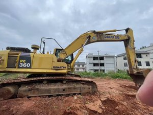Excavatrice lourde Komatsu PC360-8M0 d'occasion à faible nombre d'heures de fonctionnement, 36 tonnes, pour l'exploitation minière, pelle hydraulique durable, engin de construction japonais - Product Image 1